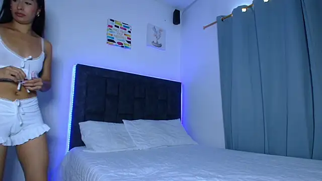 Snapshot of IssabellaLopez chatting on 25, 2, 2026 IssabellaLopez online show from 25, 2, 2026