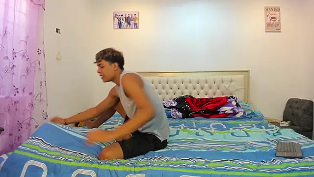 dafnezahiraa  online show from 30, 1, 2025