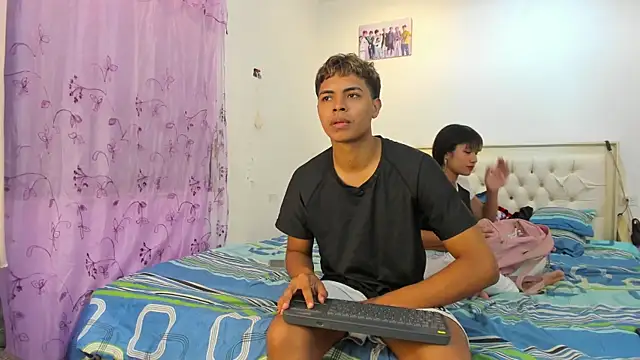 dafnezahiraa  online show from 19, 3, 2025