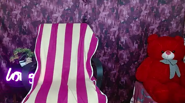 Naughty Ayesha1 online show from 2, 1, 2025