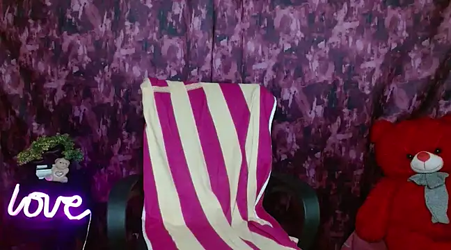 Naughty Ayesha1 online show from 22, 1, 2025