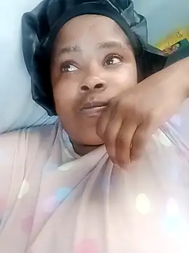 2Sweetysmile online show from 9, 4, 2026