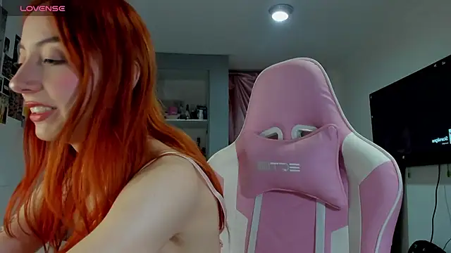 Snapshot of Lana_bunny_t chatting on 20, 12, 2024 Lana bunny t online show from 20, 12, 2024