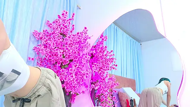 AlliciaKim online show from 2, 12, 2025