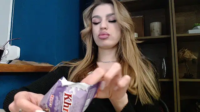 Snapshot of Your_Jessy chatting on 15, 3, 2025 Your Jessy online show from 15, 3, 2025