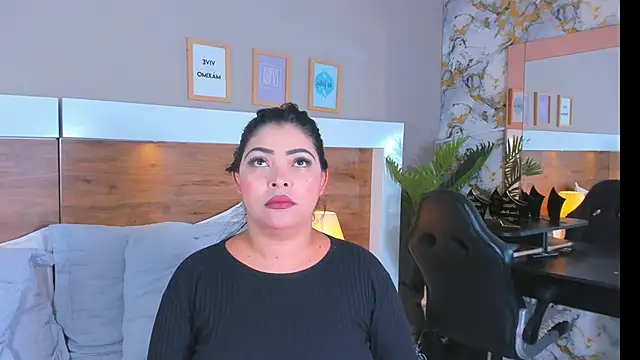 EmaBakker online show from 7, 4, 2026