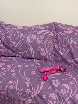 Layla-daloua online show from 24, 3, 2026