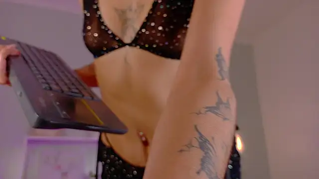 ParisFox  online show from 19, 12, 2025