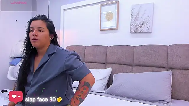 Snapshot of Dilan_y_Mia chatting on 19, 3, 2025 Dilan y Mia online show from 19, 3, 2025