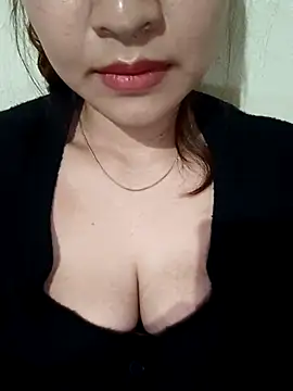 Snapshot of AssAsiancute chatting on 2, 3, 2025 AssAsiancute online show from 2, 3, 2025
