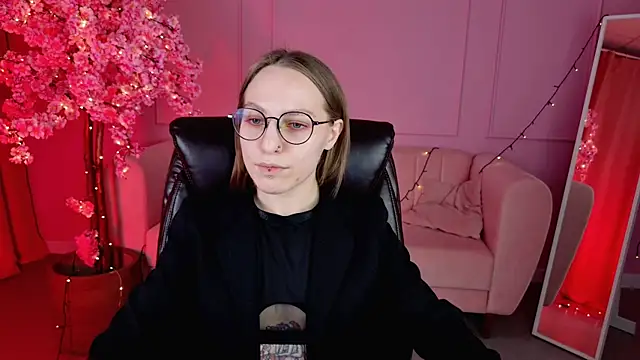 AphexQueen online show from 14, 3, 2025