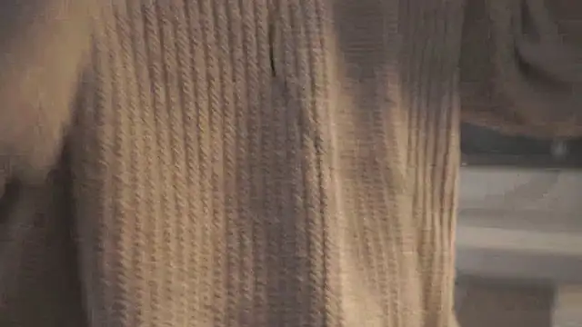 EsmaCrumbley online show from 15, 10, 2025