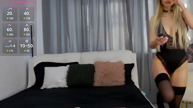 Snapshot of AddaMantia chatting on 17, 2, 2025 AddaMantia online show from 17, 2, 2025