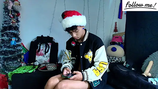 Snapshot of twink_sebas_ chatting on 25, 12, 2024 twink sebas online show from 25, 12, 2024