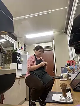 cinnabon  online show from 16, 2, 2025