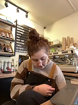 cinnabon  online show from 15, 11, 2025