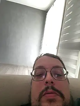 junior49280 online show from 24, 10, 2025