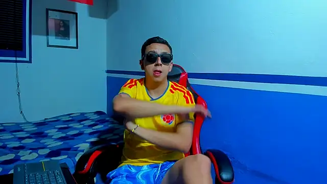 maxowens oficial online show from 18, 6, 2026