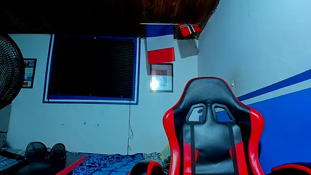 maxowens oficial online show from 9, 7, 2026