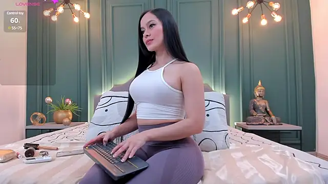 rubyhill 2711 online show from 14, 1, 2025