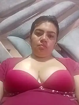 naughty-sharlot online show from 4, 1, 2025