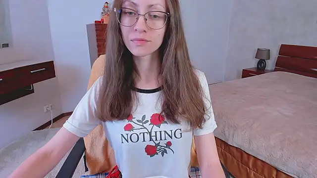 Pantyhose Mila online show from 1, 2, 2026