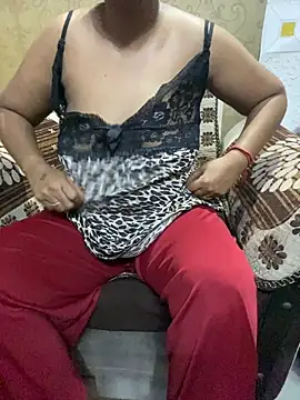 Snapshot of Tameesh_sexy_mistress chatting on 16, 10, 2025 Tameesh sexy mistress online show from 16, 10, 2025