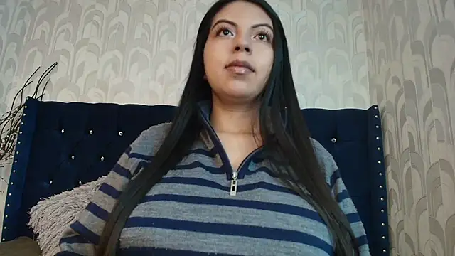 CarolineBrunx online show from 5, 3, 2026