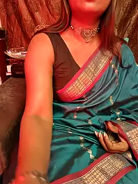 Snapshot of taniya_bhabi2 chatting on 8, 3, 2025 taniya bhabi2 online show from 8, 3, 2025