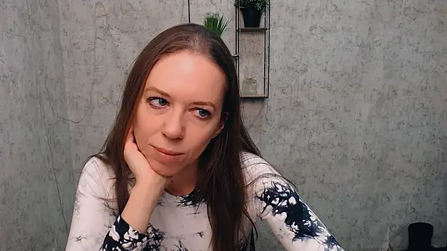 Snapshot of GloriaSi_ chatting on 12, 2, 2025 GloriaSi online show from 12, 2, 2025