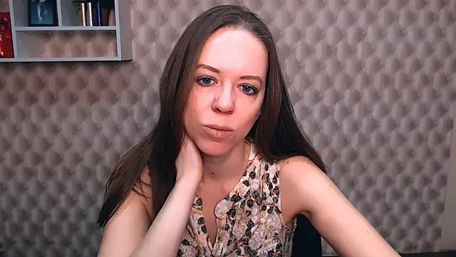 Snapshot of GloriaSi_ chatting on 11, 3, 2025 GloriaSi online show from 11, 3, 2025