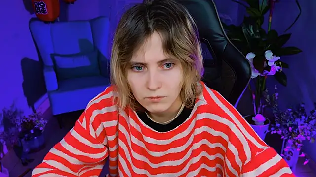 LolaAsmus online show from 14, 2, 2025