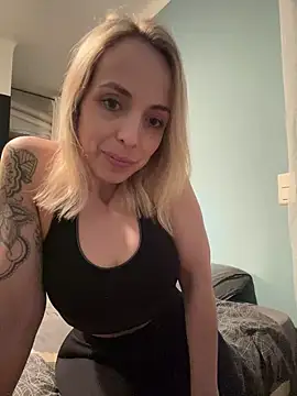 Snapshot of Annelibre chatting on 23, 2, 2025 Annelibre online show from 23, 2, 2025