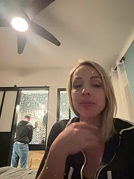 Snapshot of Annelibre chatting on 28, 2, 2025 Annelibre online show from 28, 2, 2025