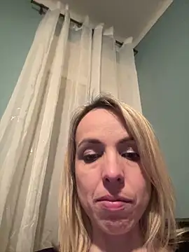 Snapshot of Annelibre chatting on 20, 3, 2025 Annelibre online show from 20, 3, 2025