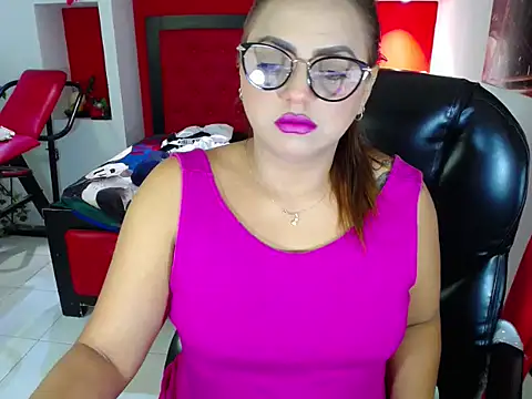 AbigailSexy1 online show from 5, 12, 2025