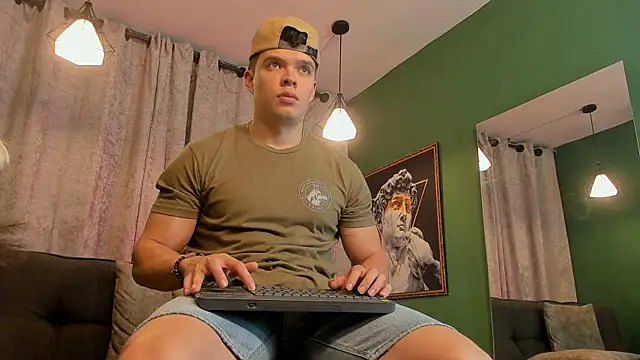 Snapshot of Jake_Tylerr_ chatting on 16, 9, 2025 Jake Tylerr  online show from 16, 9, 2025