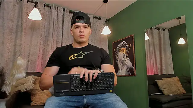 Jake Tylerr  online show from 15, 12, 2025