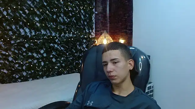 JackSwan18 online show from 2, 12, 2024