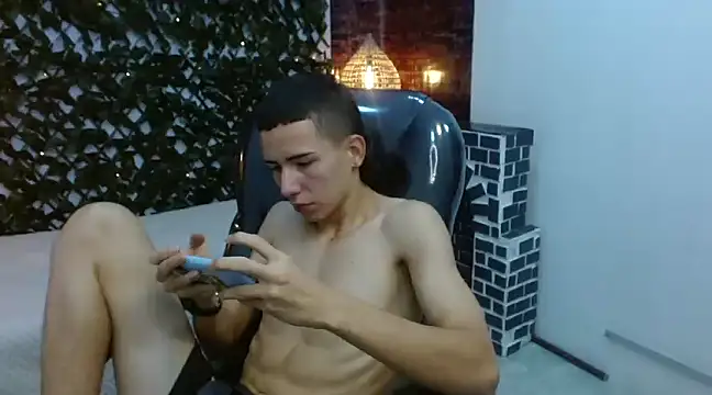 JackSwan18 online show from 2, 12, 2024