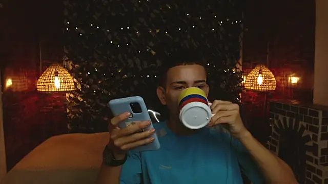 JackSwan18 online show from 4, 12, 2024