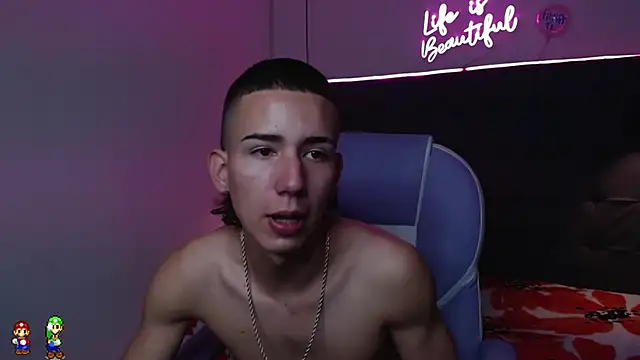 JackSwan18 online show from 5, 12, 2024