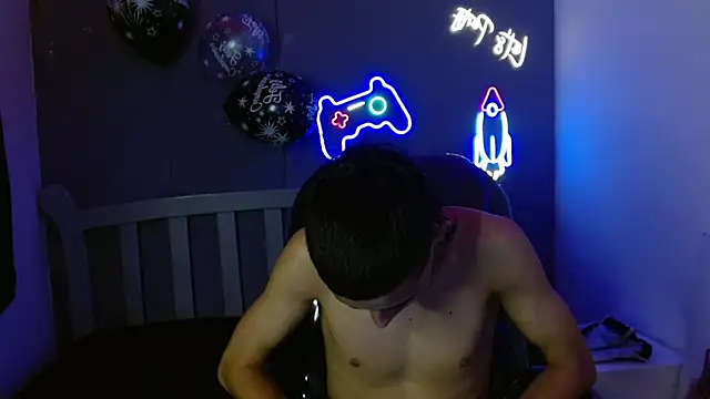 JackSwan18 online show from 8, 1, 2025