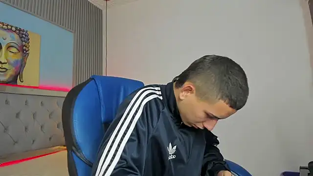 JackSwan18 online show from 18, 11, 2025