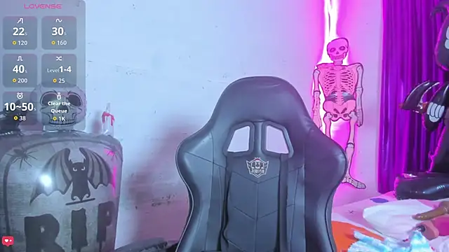 Snapshot of jonson- chatting on 30, 10, 2025 jonson- online show from 30, 10, 2025