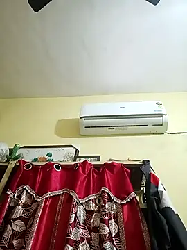 heenage online show from 14, 1, 2026