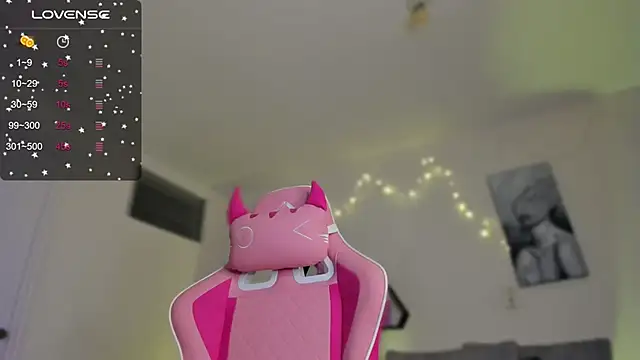 valeriaU online show from 8, 12, 2024