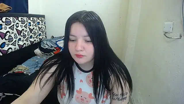 Snapshot of shopyymessyy chatting on 25, 7, 2026 shopyymessyy online show from 25, 7, 2026