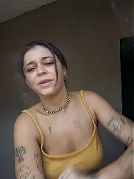 Snapshot of luuhcat09 chatting on 15, 1, 2026 luuhcat09 online show from 15, 1, 2026