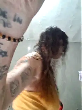 Snapshot of luuhcat09 chatting on 17, 1, 2026 luuhcat09 online show from 17, 1, 2026